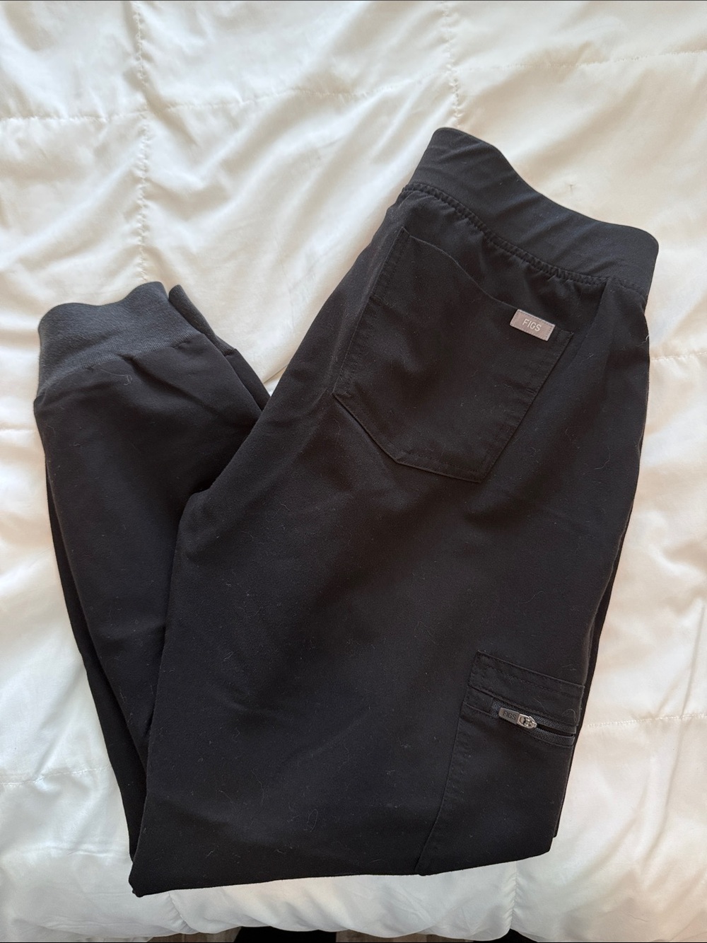 Figs women’s black jogger. Size petite medium